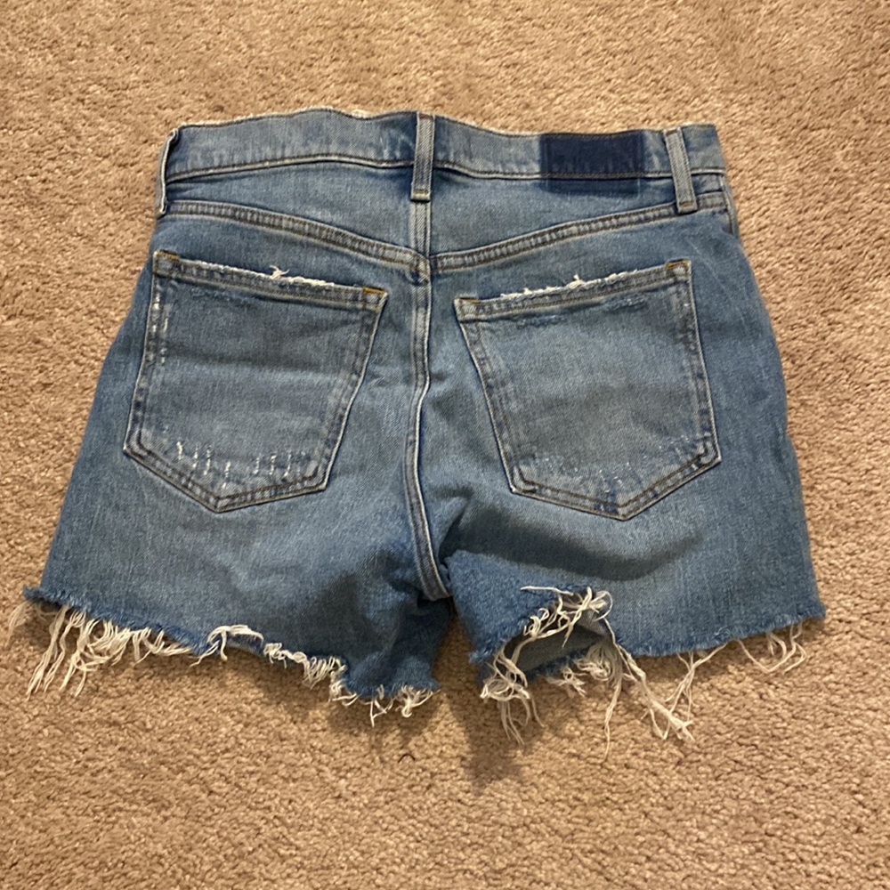 A&F High Rise 4" Mom Short - Picture 3 of 8